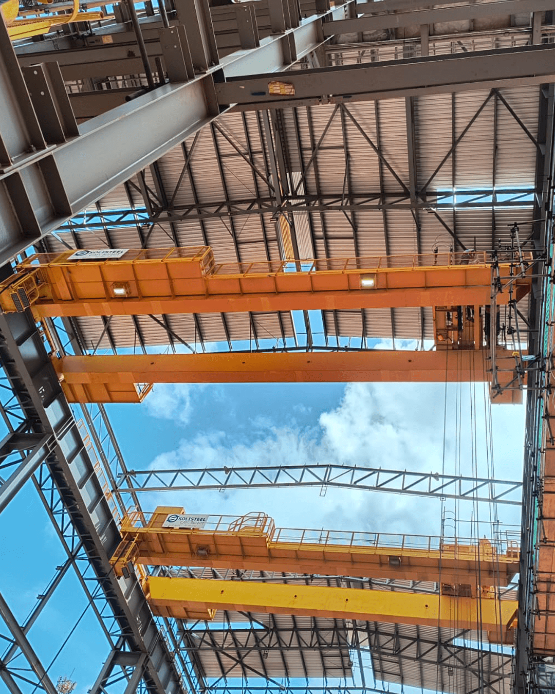 Ponte-Rolante-30-10T-01-Solisteel-Solucoes-Industriais-em-Aco